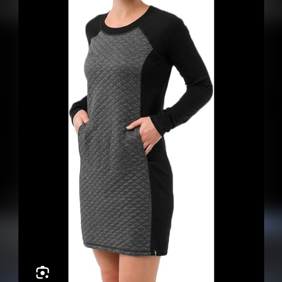 Smartwool Dresses & Skirts - Smartwool Black and Gray Quilted Dress